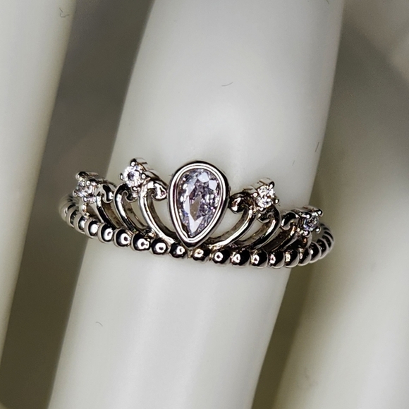 Princess Crown S925 Rope Band Ring - Picture 1 of 1
